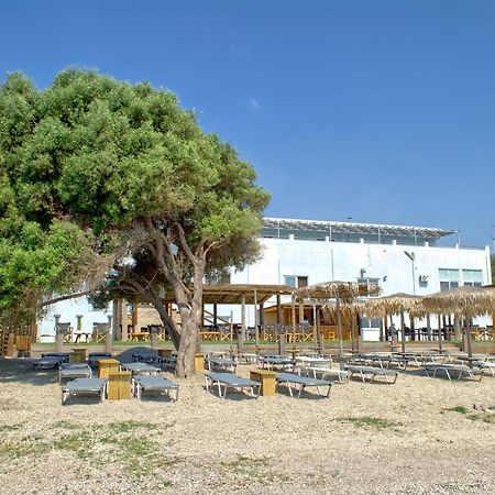 Epipleon Luxury Suites -102- Δωμάτιο 45Τμ Με Βεράντα 35Τμ Μπροστά Στη Θάλασσα Nafpaktos Ngoại thất bức ảnh